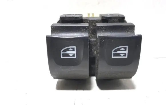 Renault Trafic III (X82) Electric window control switch