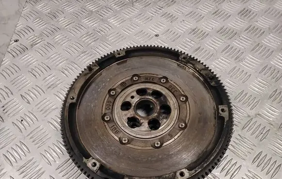 Audi A3 S3 8P Dual mass flywheel 03L105266B