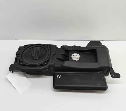 Porsche 911 996 Subwoofer speaker 99664501201