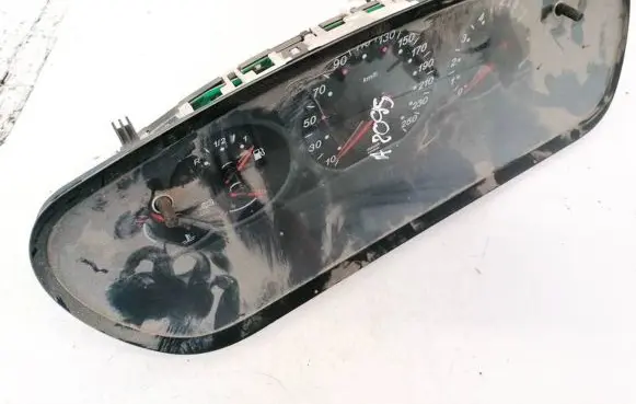 Citroen C5 Speedometer (instrument cluster) 9635289280