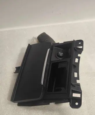 Audi A5 8T 8F Car ashtray 8K0857951