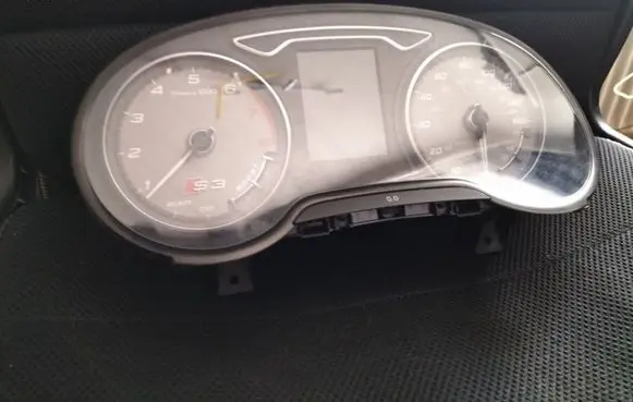 Audi A3 S3 8V Speedometer (instrument cluster) 8V0920972A VD00242210