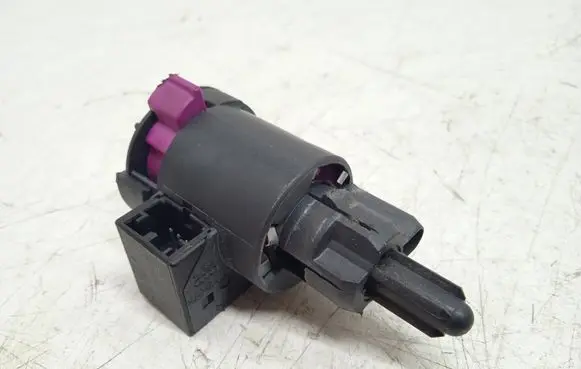 Audi A6 S6 C7 4G Brake pedal sensor switch 914689963 4F0945459B