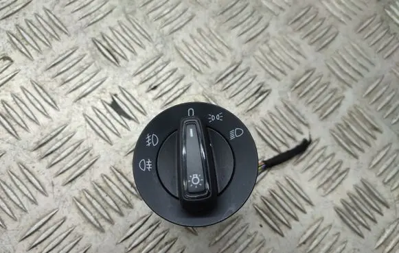 Skoda Octavia Mk3 (5E) Light switch 5E0941431F