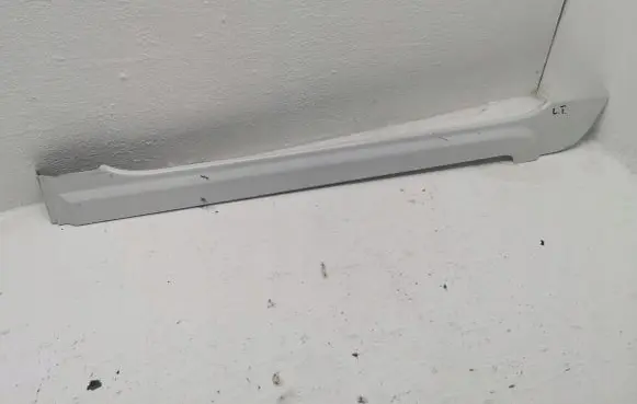 Hyundai Lantra II Sliding door trim (molding) 839154H300