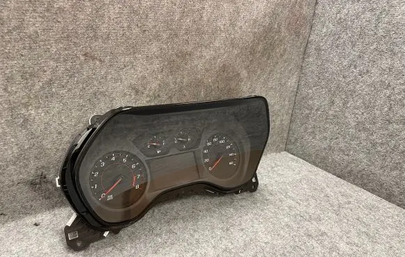 Chevrolet Camaro Speedometer (instrument cluster) 84172785