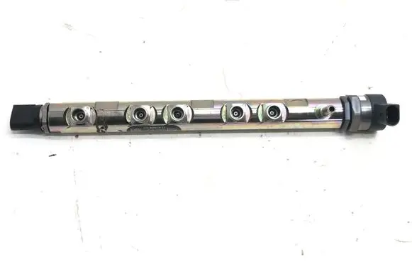 BMW X3 F25 Fuel main line pipe 7809128