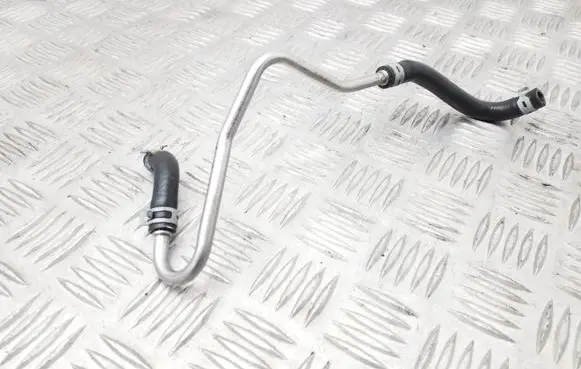 Audi Q3 8U Engine coolant pipe/hose