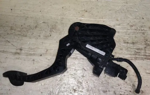 Clutch pedal