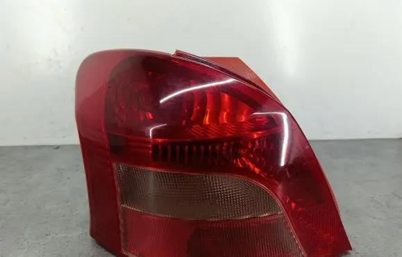 Toyota Yaris Rear/tail lights