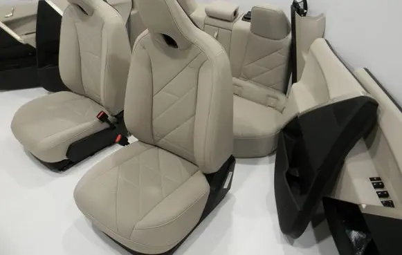 BMW iX Seat set 