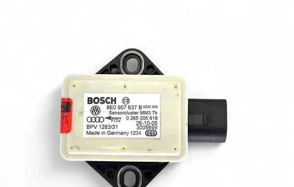 Audi A6 S6 C6 4F ESP acceleration yaw rate sensor 8E0907637B 0265005618