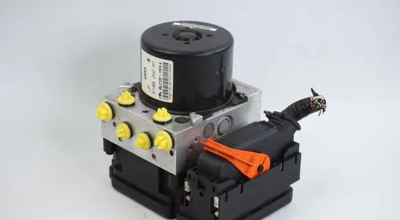 Suzuki Alto ABS Pump 68K5 06210210244 06210953943