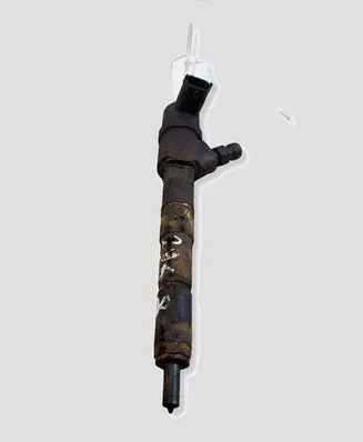 Opel Zafira C Fuel injector 0445110327