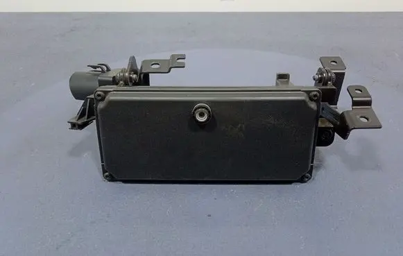 Volvo XC60 Distronic sensor radar 32134323