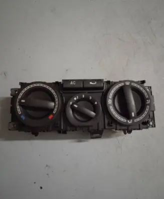 Volkswagen Transporter - Caravelle T5 Climate control unit 7H0820045R