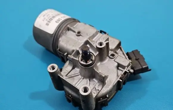 Citroen Berlingo Wiper motor 0390241621 IMPRK1525089