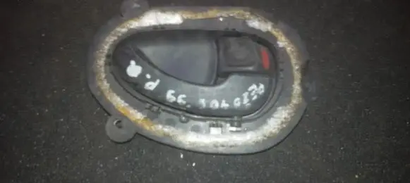 Peugeot 406 Front door interior handle 9616307477