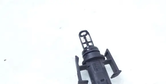 Mercedes-Benz C W203 Intake air temperature sensor A0005422818