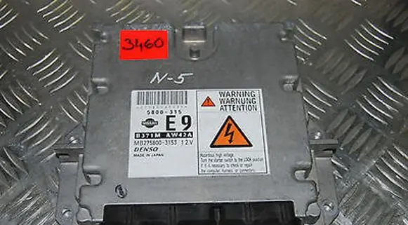 Nissan Primera Engine control unit/module MB2758003153