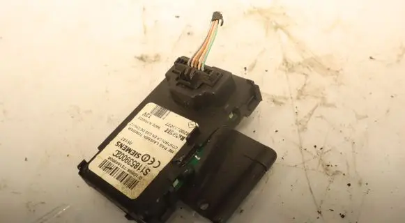 Renault Megane II Ignition key/card 