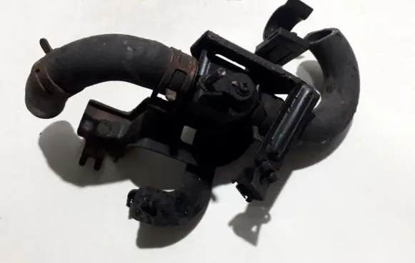 Honda CR-V Engine coolant pipe/hose