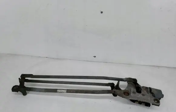 Volvo V50 Front wiper linkage 