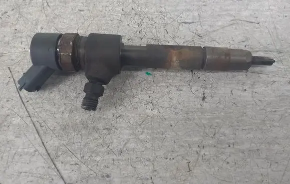 Opel Astra H Fuel injector 0445110165