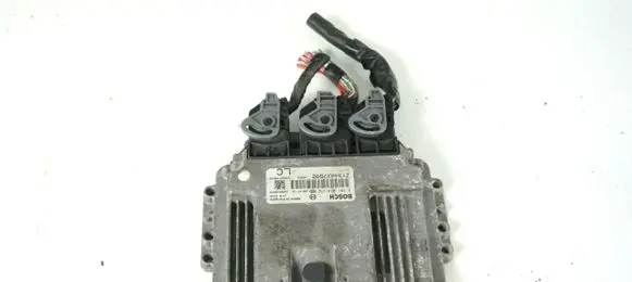 Fiat Sedici Engine control unit/module ECU 0281014232 ZY34027592