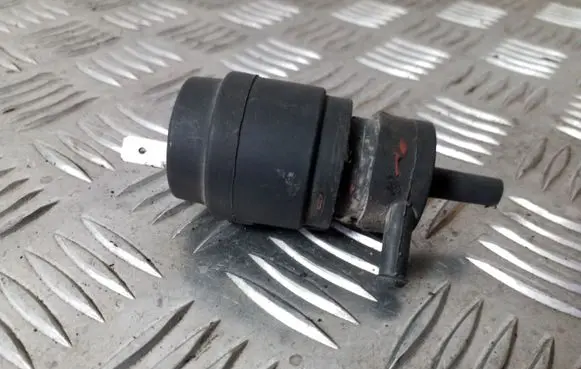 Audi A6 S6 C4 4A Windscreen/windshield washer pump