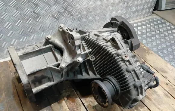 Volkswagen Touareg I Gearbox transfer box case 0AD341011G 18102007 MR00117