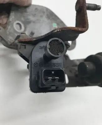 Nissan X-Trail T31 Turbo solenoid valve 8200762597