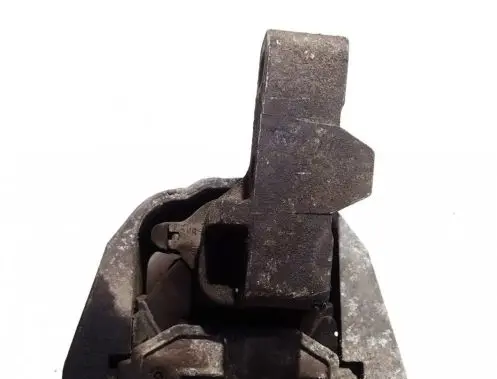 Volkswagen Golf IV Engine mount bracket 1J0199262BE