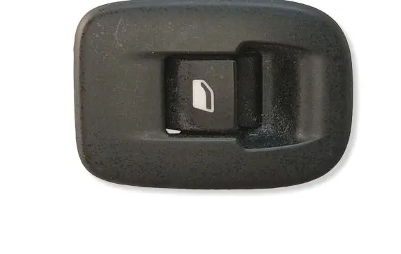 Peugeot 2008 I Electric window control switch 98242552ZD
