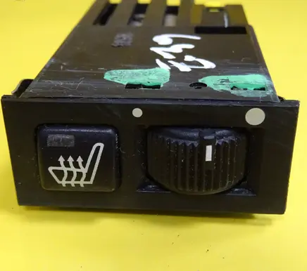 BMW 5 E39 Seat heating switch 61318352259 8352259