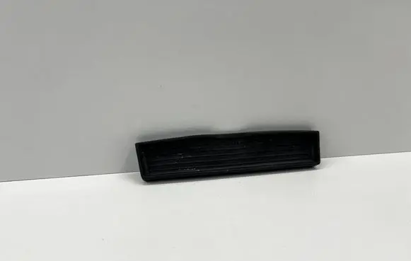 Jaguar XF X250 Panel drawer/shelf pad 8X23M99D4622A 8X23M99D4622