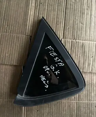 Ford Fiesta Rear side window
