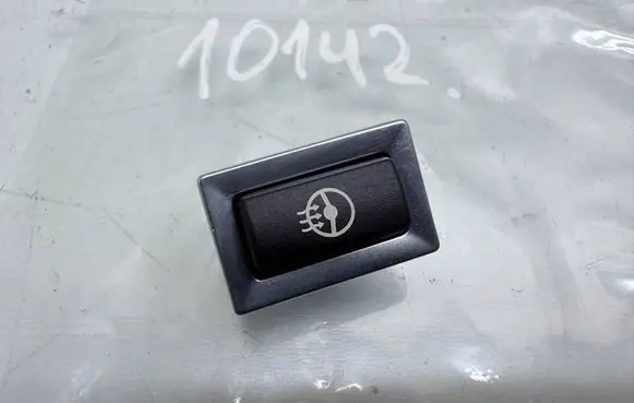 BMW 1 F20 F21 Steering wheel heating switch 9384363 10130013
