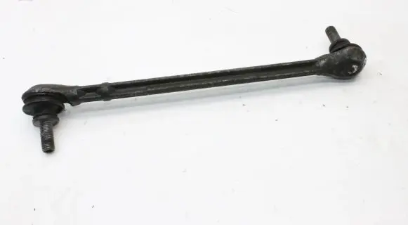 Mercedes-Benz E C207 W207 Front anti-roll bar/stabilizer link A2043201889