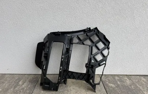 Volkswagen Multivan T6 Front bumper mounting bracket 7E0807178A