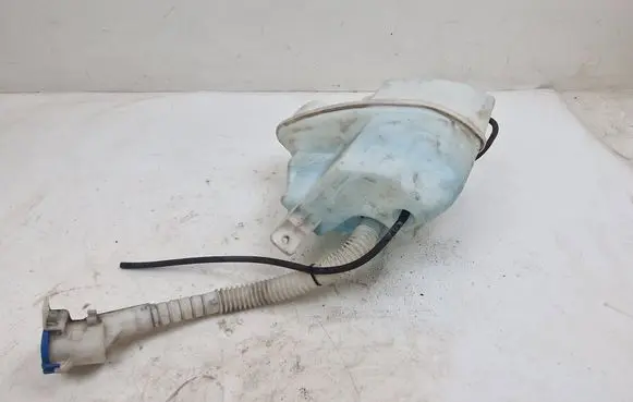 Land Rover Freelander 2 - LR2 Windshield washer fluid reservoir/tank 6H5217C627