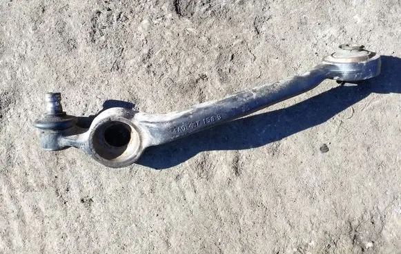 Audi A6 S6 C4 4A Front lower control arm/wishbone 4A0407158B