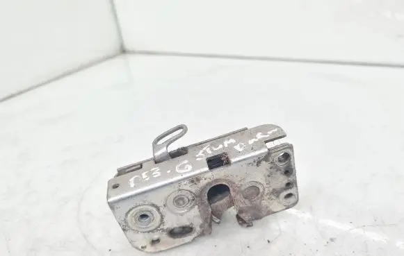 Iveco Daily 3rd gen Sliding door lock 