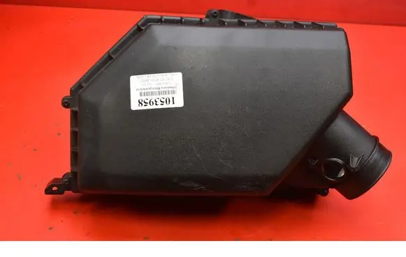 Volvo S80 Air filter box 31319684