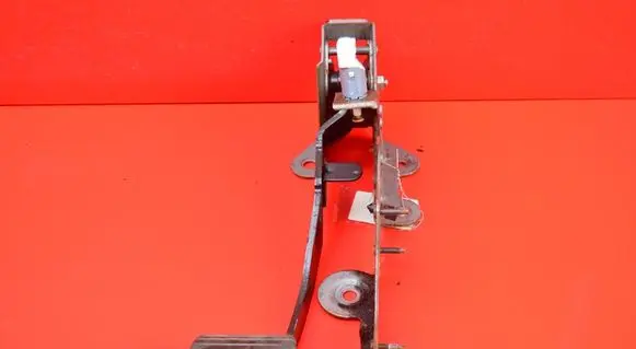 Renault Kangoo II Accelerator throttle pedal 8200820803