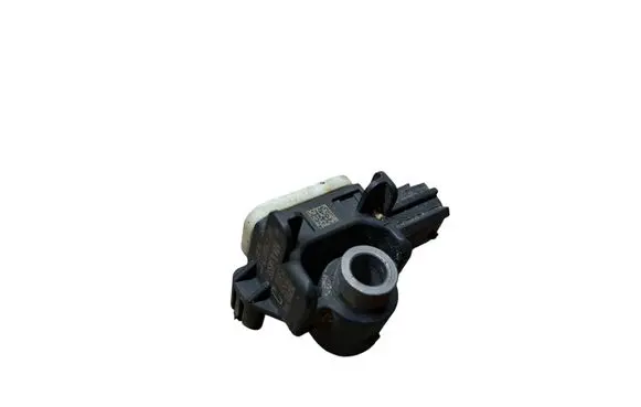 Nissan Juke I F15 Airbag deployment crash/impact sensor 985811LA0A