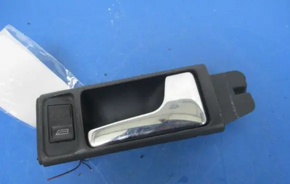 Audi A6 S6 C4 4A Front door interior handle
