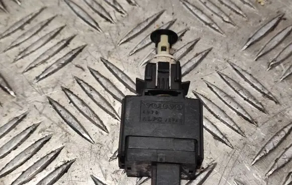 Volvo XC90 Brake pedal sensor switch 8622064