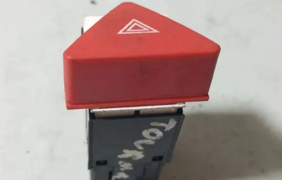 Volkswagen Touran I Hazard light switch 1T0953509 30784