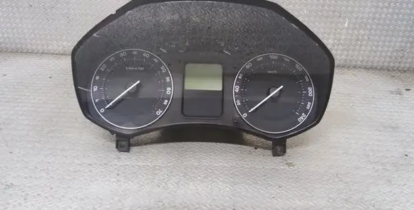 Skoda Octavia Mk2 (1Z) Speedometer (instrument cluster) 1Z0920812B